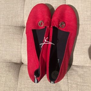 NAUTICA red boat shoes